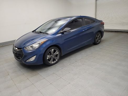 Used 2014 Hyundai Elantra w/ Option Group 2 image 2
