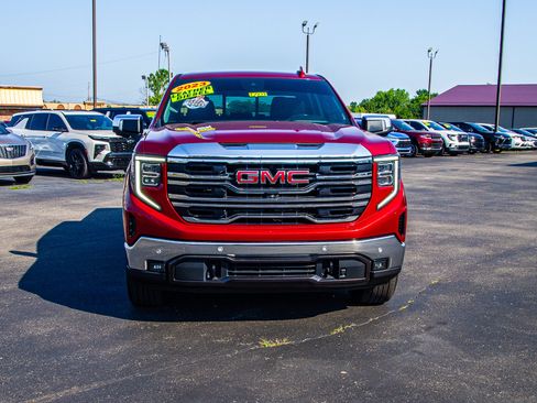 Used 2023 GMC Sierra 1500 SLT w/ SLT Premium Plus Package AWD/4WD image 2