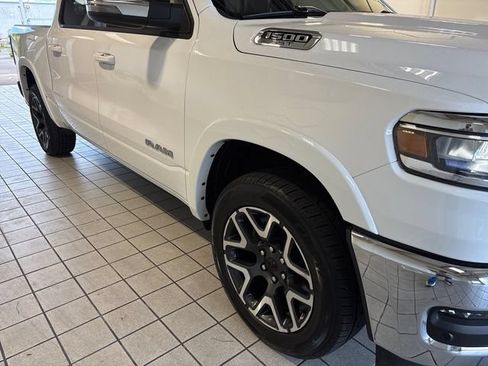 Used 2025 RAM 1500 Laramie AWD/4WD image 19