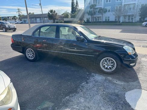 Used 2003 Lexus LS 430 image 9