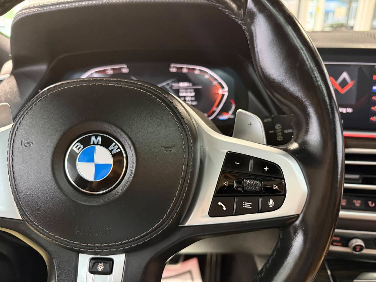 Used 2021 BMW X5 xDrive40i w/ M Sport Package AWD/4WD image 15