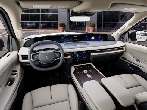 New 2027 Lincoln Navigator Reserve w/ Jet Appearance Package RWD image 9