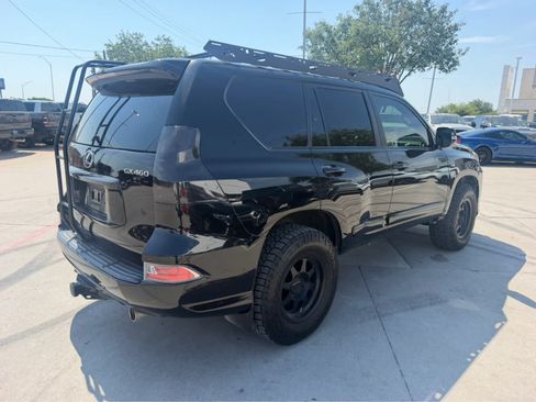 Used 2018 Lexus GX 460 Premium w/ Premium Package AWD/4WD image 3