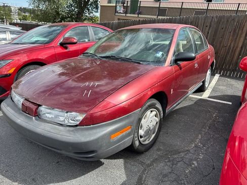Used 1997 Saturn S-Series SL image 26