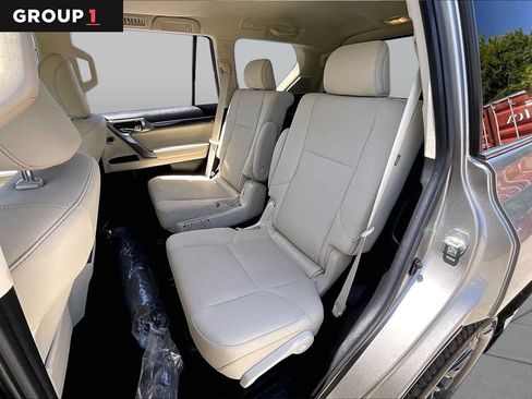 Used 2023 Lexus GX 460 Premium AWD/4WD image 20