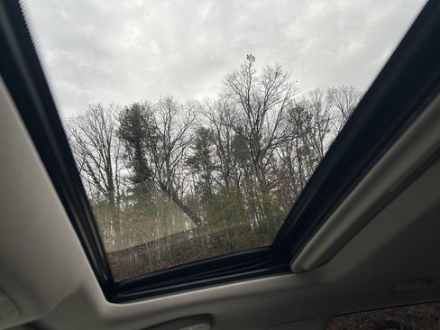 Used 2017 INFINITI QX50 AWD w/ Premium Plus Package image 24