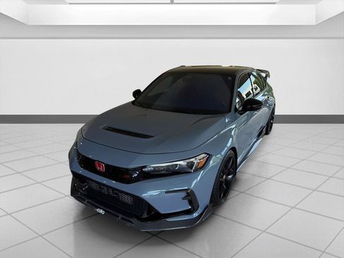 Used 2024 Honda Civic Type R image 10