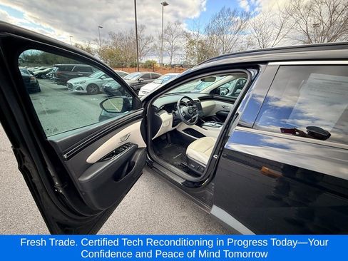 Used 2022 Hyundai Tucson Limited image 7