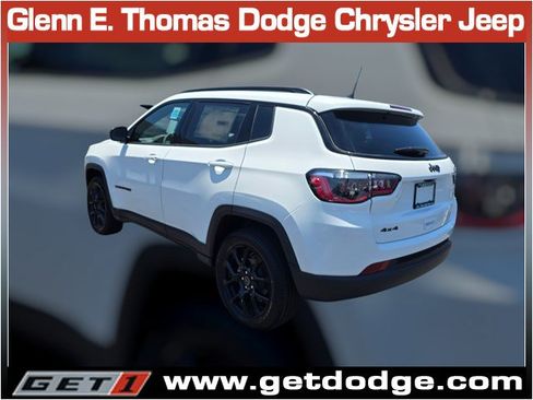 New 2026 Jeep Compass Latitude AWD/4WD image 6