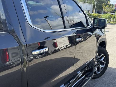 Used 2023 GMC Sierra 1500 SLT w/ SLT Premium Package image 9