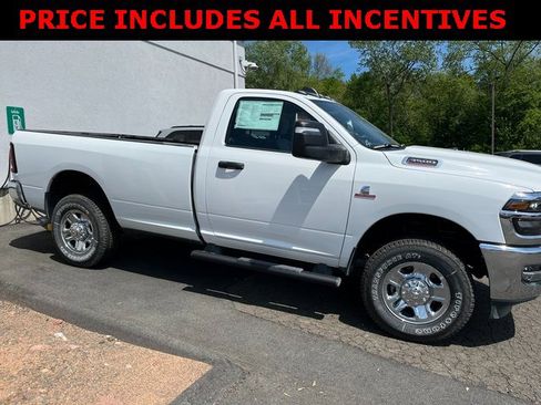 New 2025 RAM 3500 Tradesman image 3