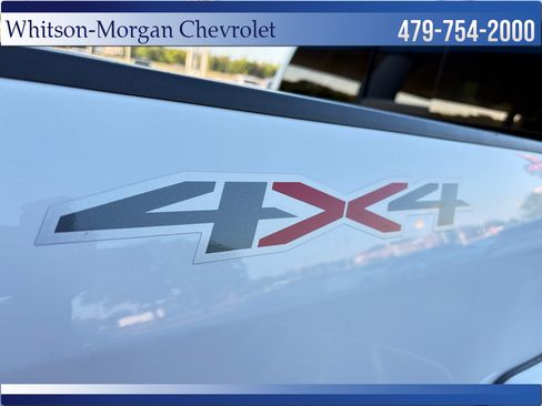 Used 2022 Chevrolet Colorado LT w/ LT Convenience Package AWD/4WD image 8