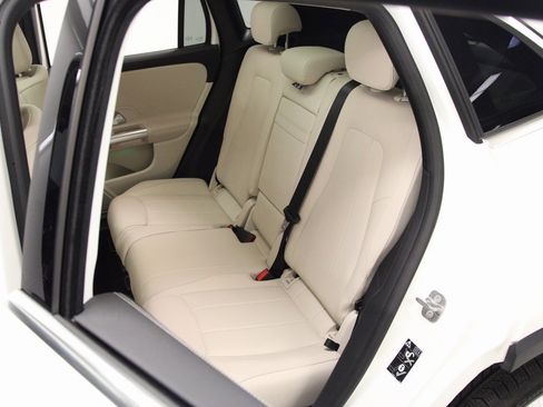 Certified 2025 Mercedes-Benz GLA 250 GLA 250 image 20