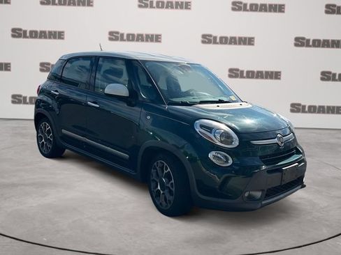 Used 2014 FIAT 500L Trekking w/ Popular Equipment Group FWD image 4