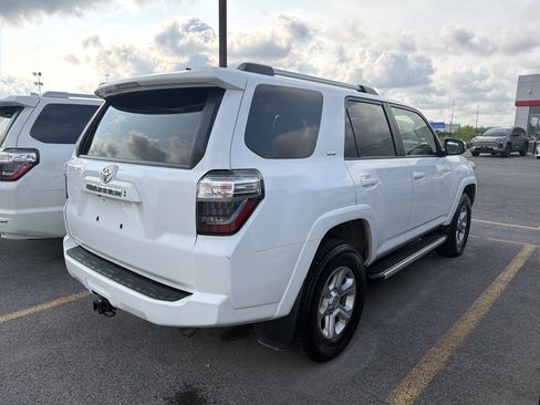 Used 2024 Toyota 4Runner SR5 Premium w/ Moonroof Package AWD/4WD image 7
