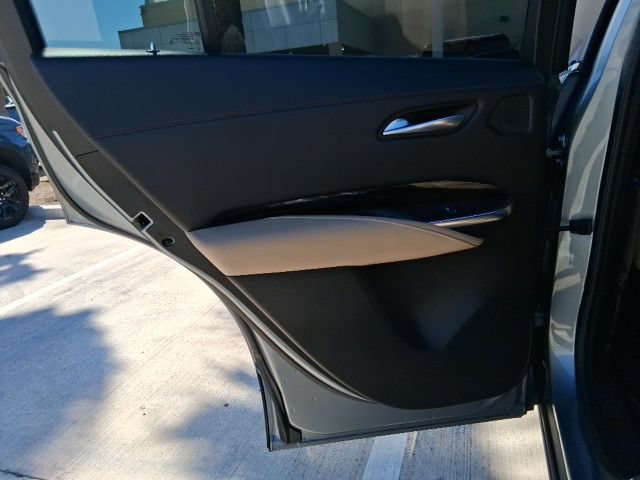 Certified 2024 Cadillac XT4 Luxury w/ LPO, Floor Liner Package FWD image 21