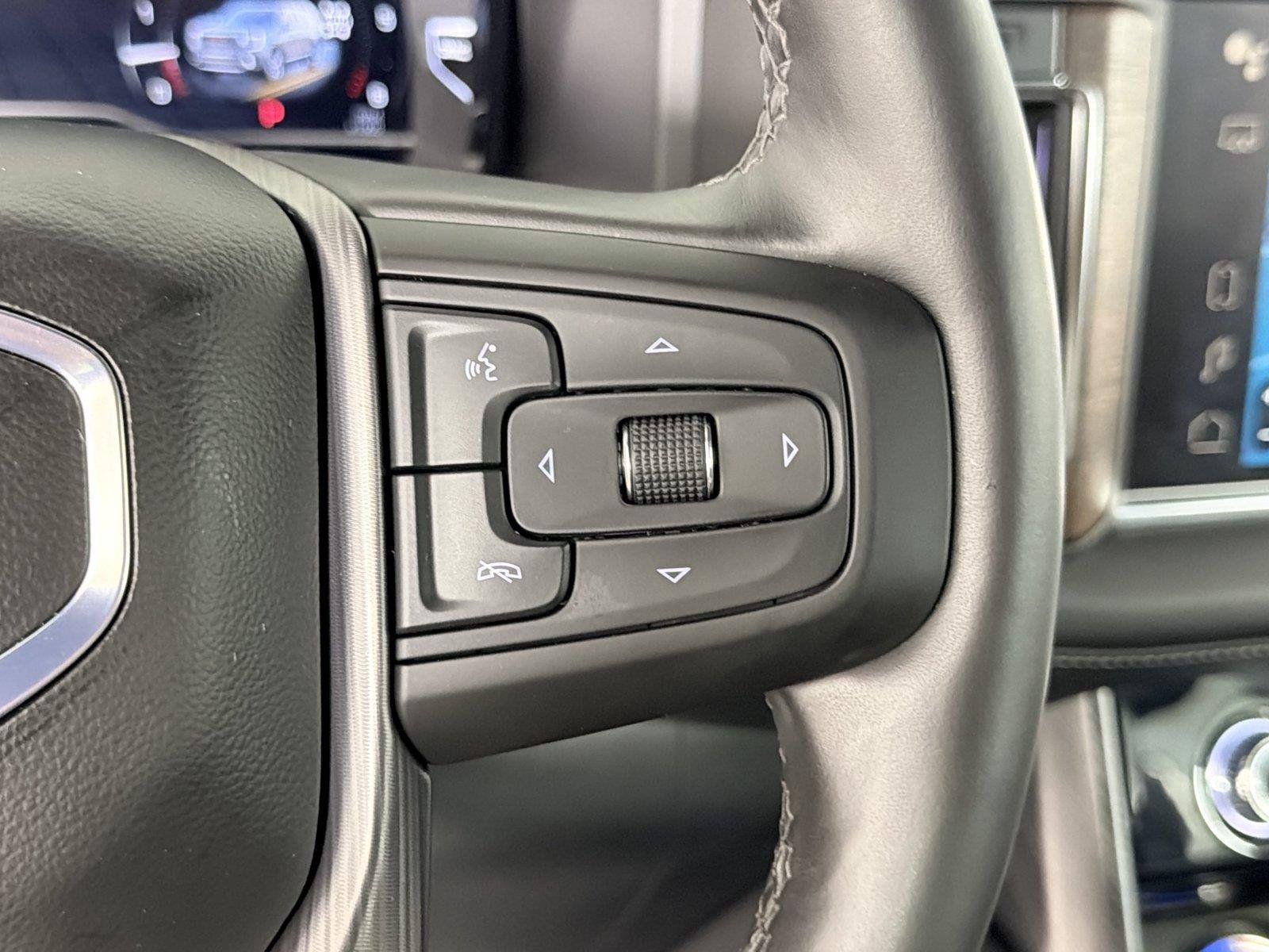 Certified 2024 GMC Yukon Denali Ultimate AWD/4WD image 28