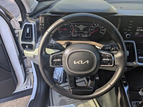 Used 2022 Kia Sorento X-Line EX image 17