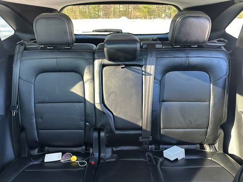 Used 2025 Ford Escape Platinum image 36