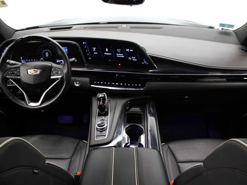 Certified 2024 Cadillac Escalade Sport w/ LPO, ONYX Package image 23