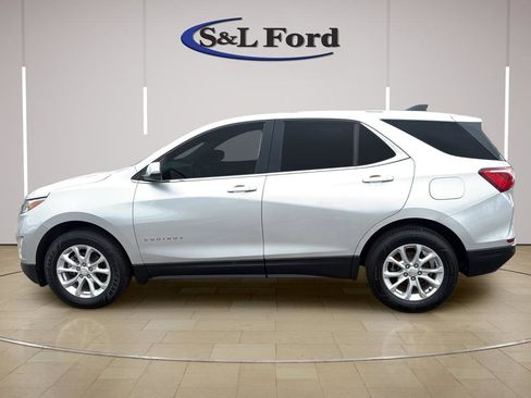 Used 2018 Chevrolet Equinox LT image 4