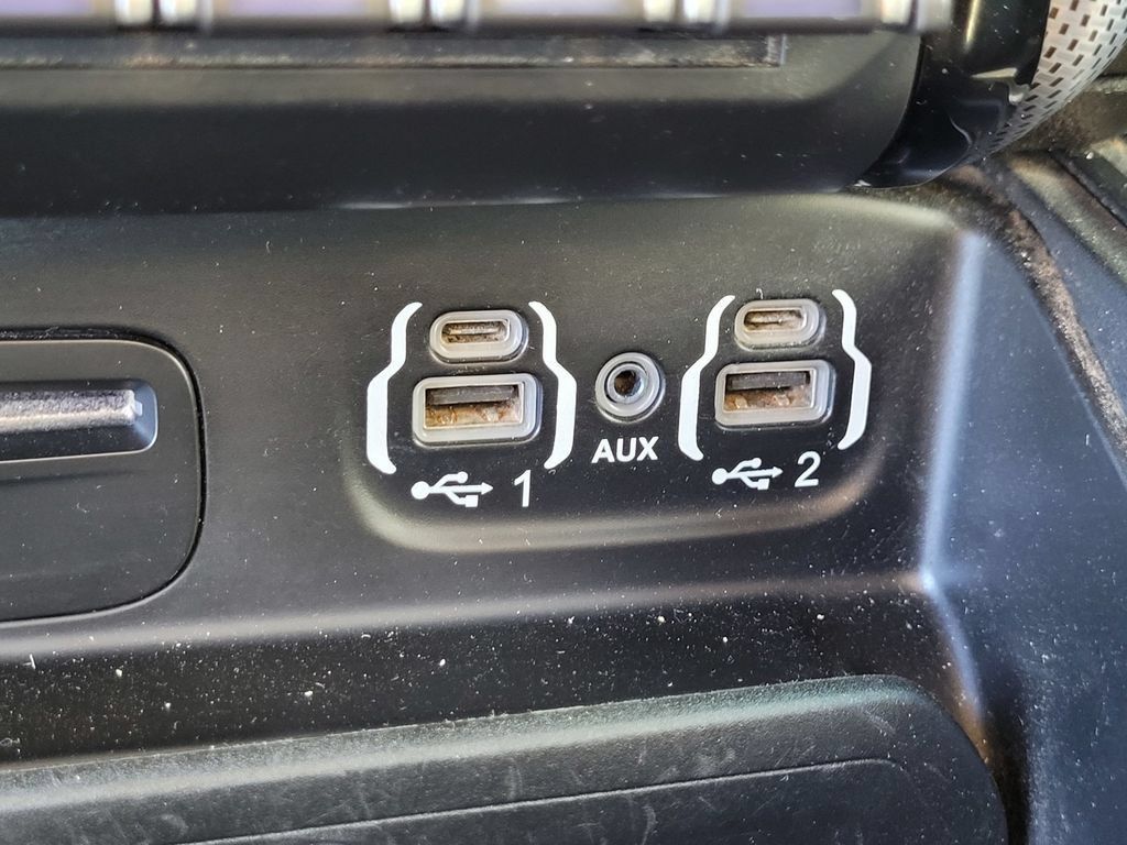 Used 2019 RAM 3500 Limited RWD image 21