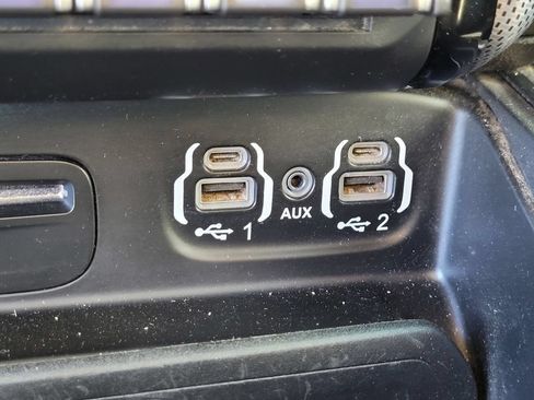Used 2019 RAM 3500 Limited RWD image 21