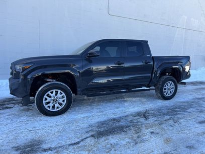 Used 2025 Toyota Tacoma SR5