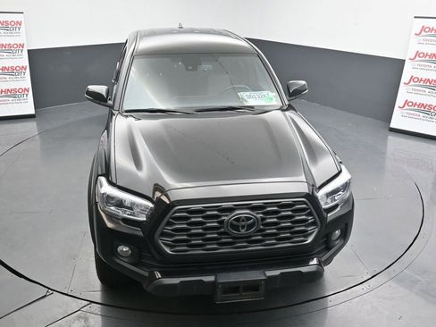 Used 2023 Toyota Tacoma TRD Off-Road image 11