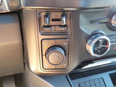 New 2026 Ford F250 Lariat w/ Tremor Off-Road Package image 18