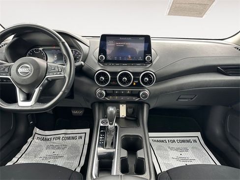 Used 2022 Nissan Sentra SV w/ Trunk Package image 11