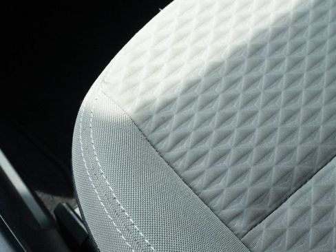 Used 2022 Ford Escape SE w/ Convenience Package FWD image 28