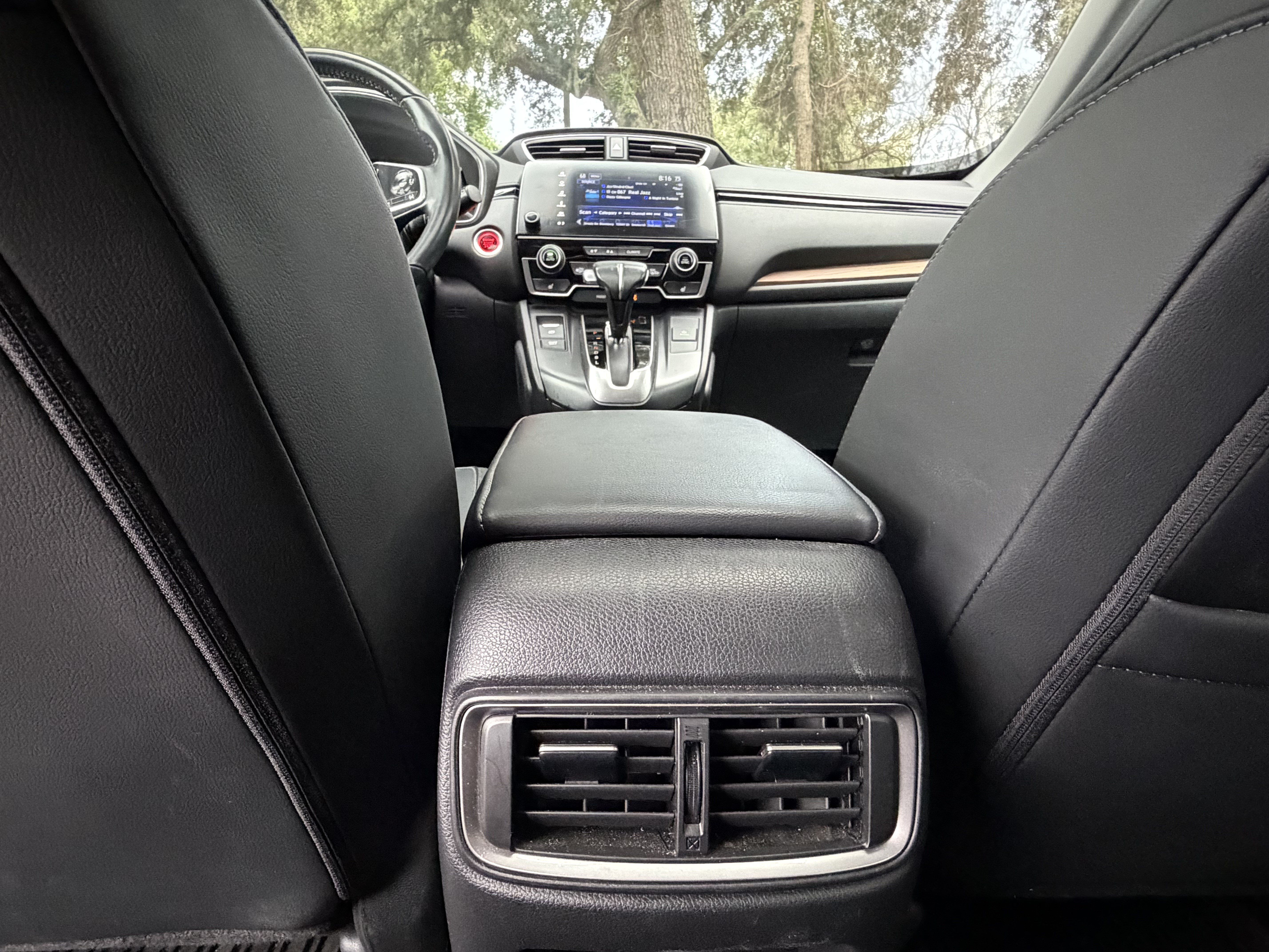 Used 2019 Honda CR-V Touring image 37