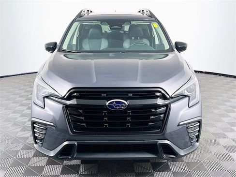 Used 2025 Subaru Ascent Onyx Edition w/ Popular Package #2 image 3
