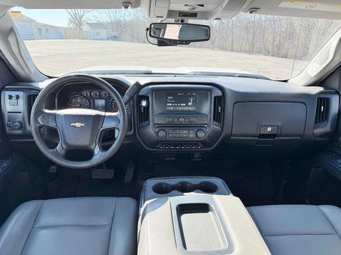 Used 2019 Chevrolet Silverado 2500 W/T w/ WT Convenience Package image 12