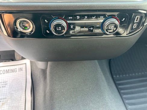 Used 2023 Chevrolet Silverado 1500 LT AWD/4WD image 18