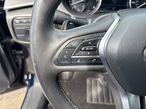 Used 2023 INFINITI QX50 Luxe FWD image 18
