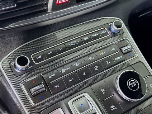 Used 2023 Hyundai Santa Fe SEL w/ Cargo Package image 26