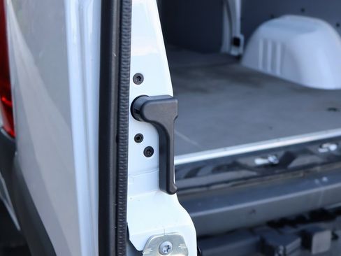 Used 2024 Mercedes-Benz Sprinter 144 Cargo image 18