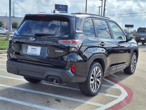 New 2025 Subaru Forester Touring image 4