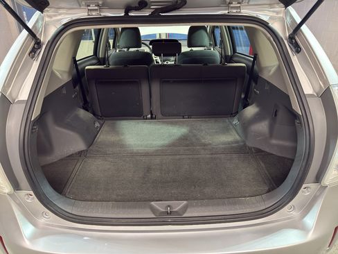 Used 2014 Toyota Prius V Three FWD image 31