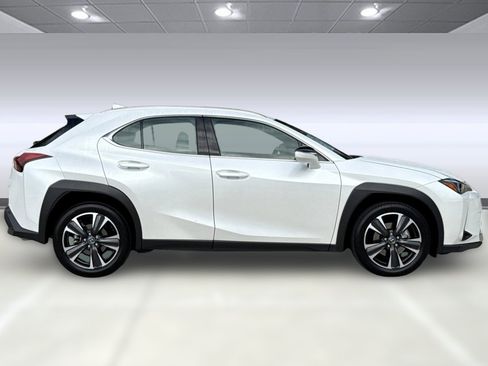Certified 2025 Lexus UX 300h FWD image 8