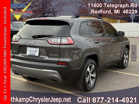 Certified 2022 Jeep Cherokee Limited image 4
