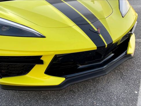 Used 2021 Chevrolet Corvette Stingray Premium Conv w/ Z51 Performance Package image 26