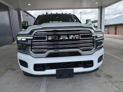 Used 2025 RAM 3500 Laramie image 2