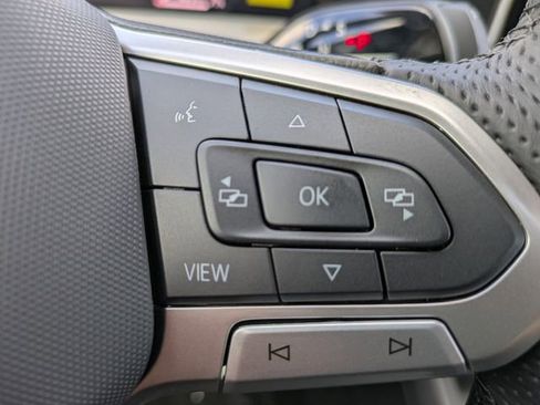 New 2026 Volkswagen Tiguan SE R-Line AWD/4WD image 28