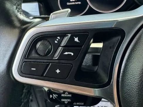 Used 2019 Porsche Cayenne AWD/4WD image 31
