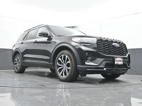 Used 2026 Ford Explorer ST-Line AWD/4WD image 43
