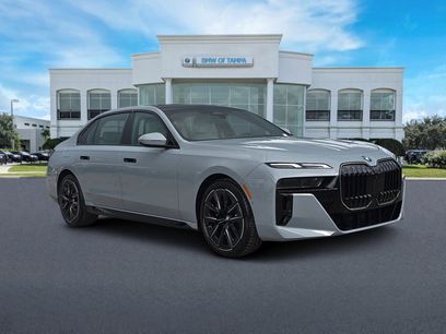 New 2025 BMW 740i w/ Premium Package