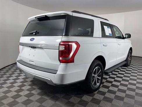 Used 2019 Ford Expedition XLT w/ Equipment Group 201A image 10